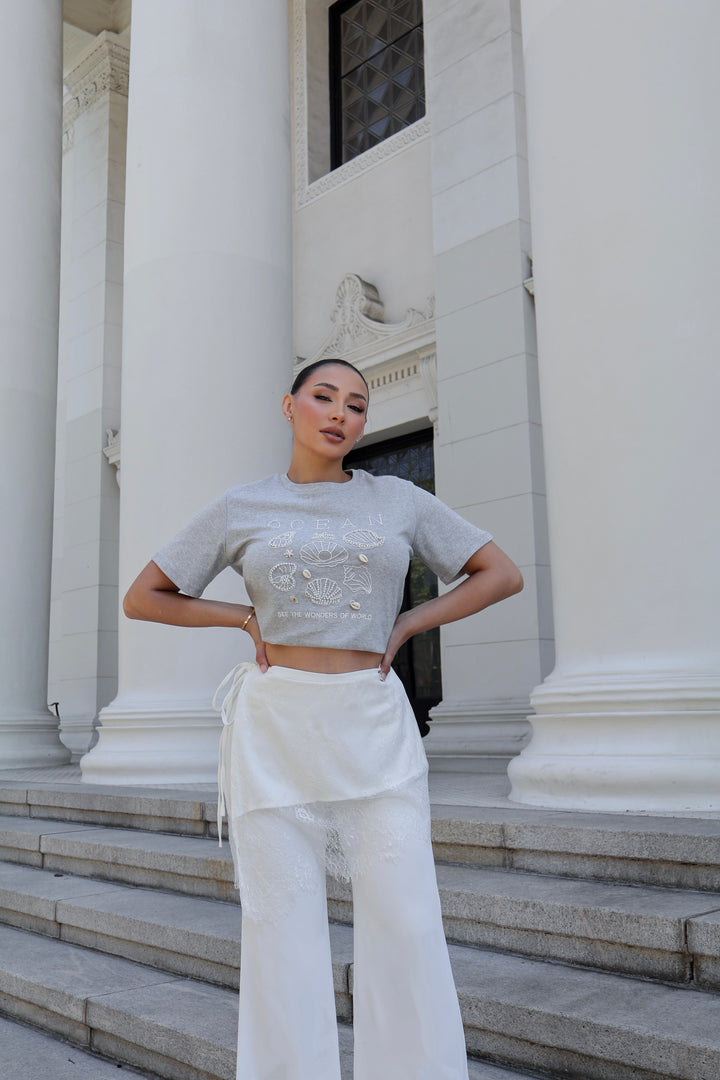 See The Wonders Tee