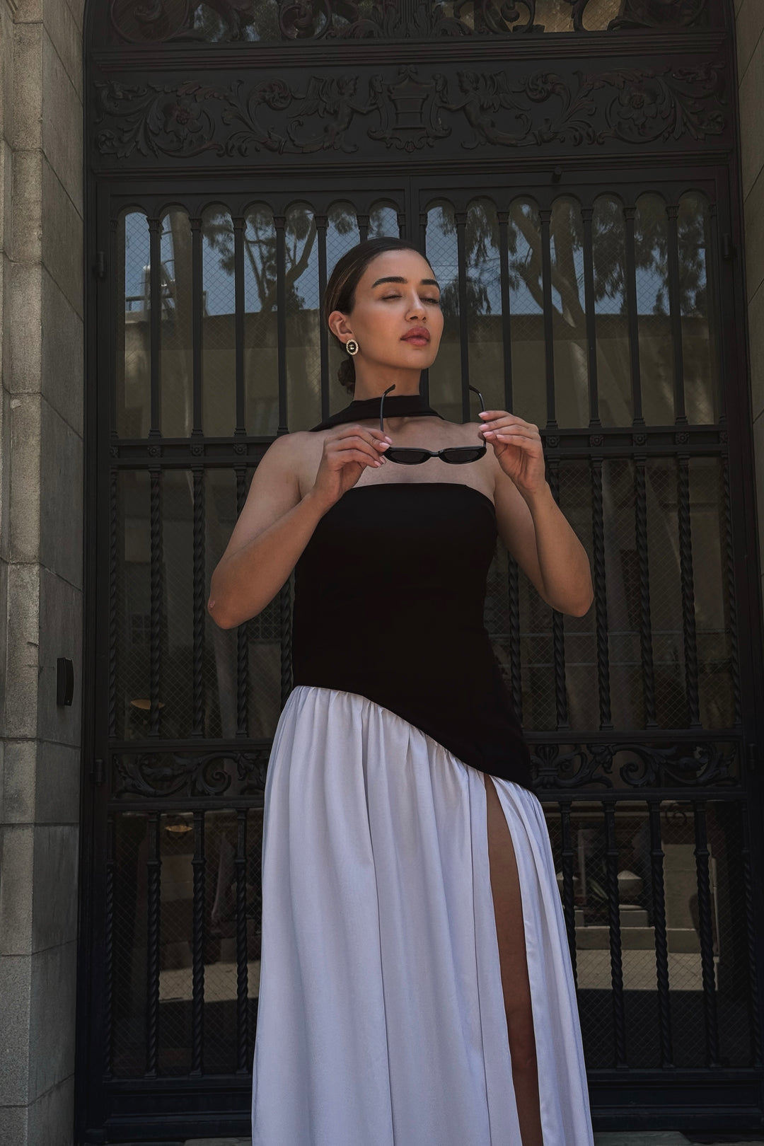 Taylor Gown - Black/White