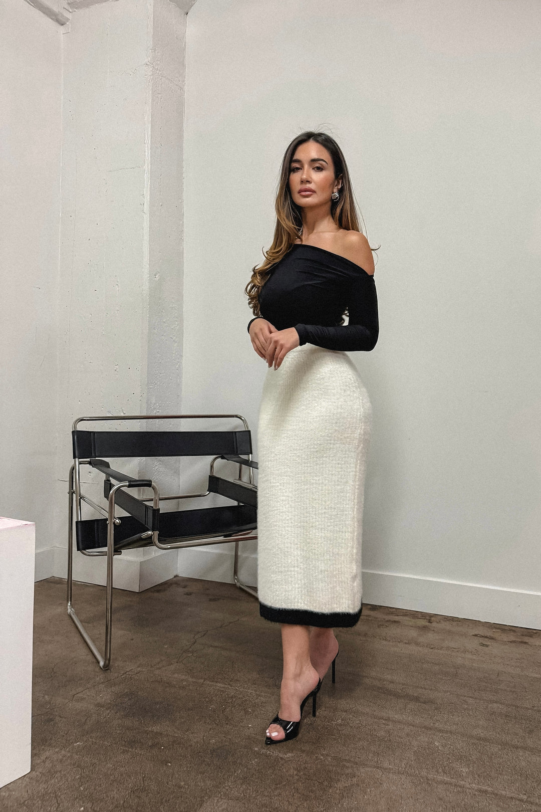 Ellie Fuzzy Knit Skirt - White