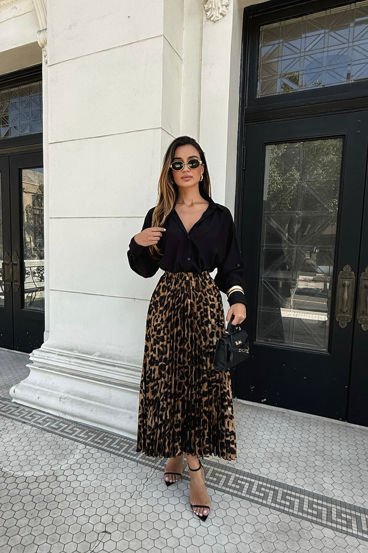 Sheila Button Up Top