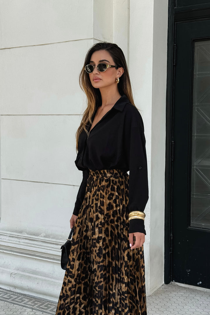 Sheila Button Up Top
