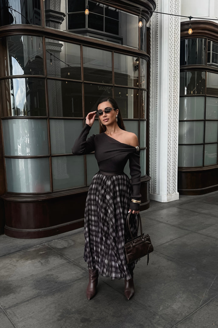 Nina Off-Shoulder Top