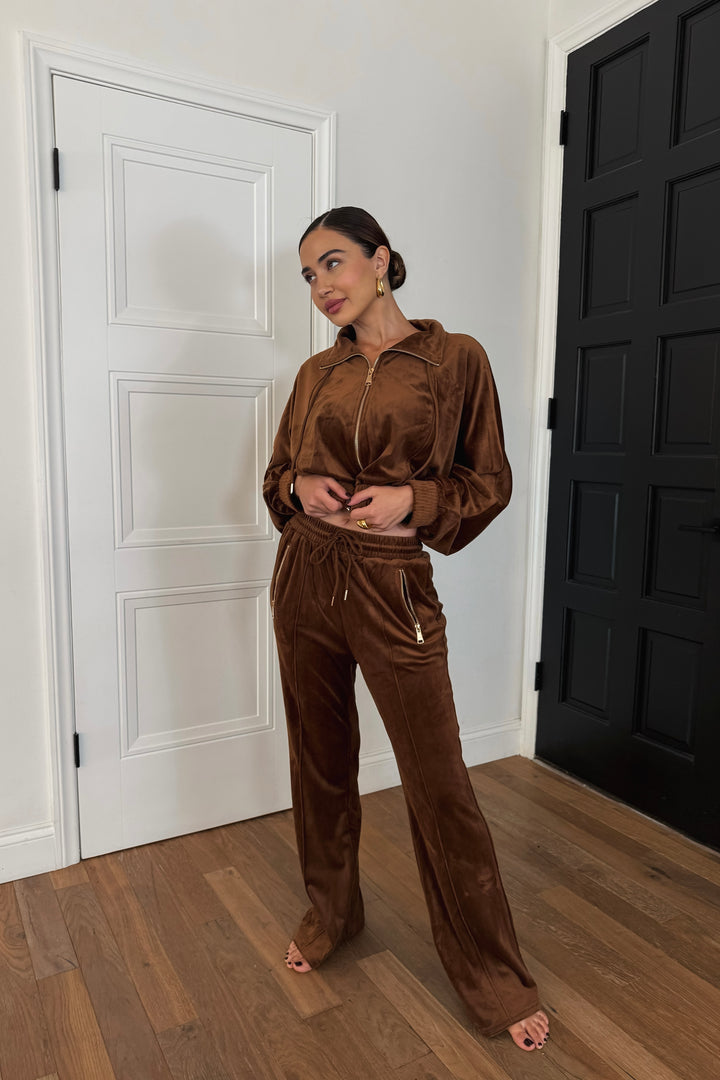 Hollis 2-Piece Velvet Set - Brown