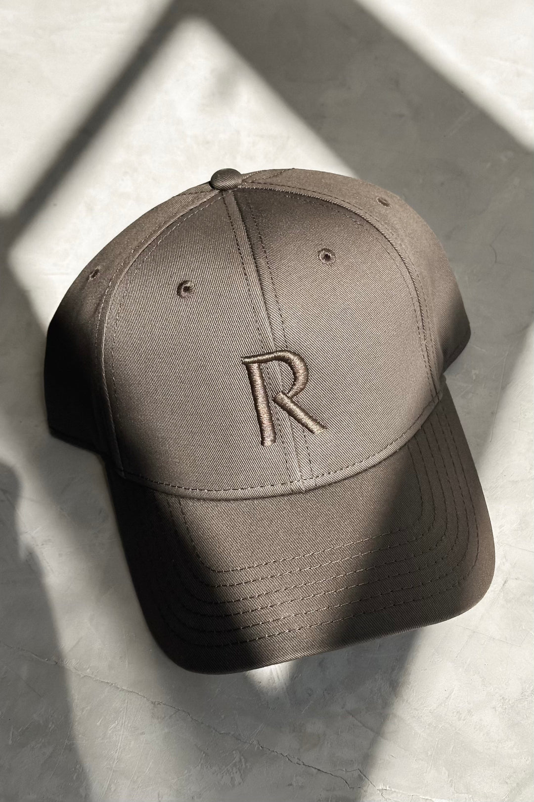 RESERVED 'R' Cap