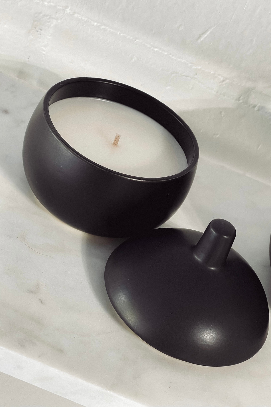 Small + Big Ceramic Pot Candle - Black