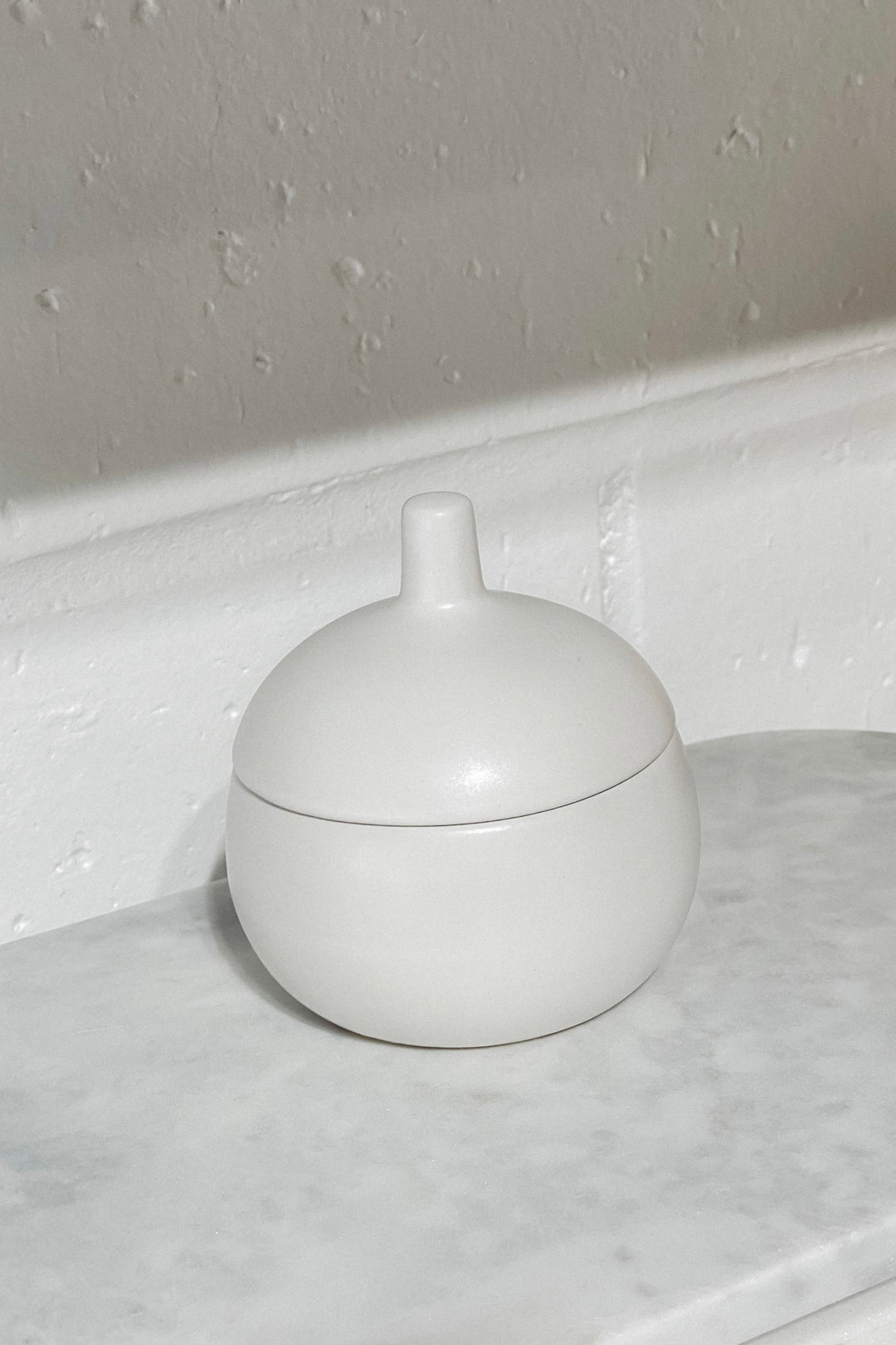 Small + Big Ceramic Pot Candle - White